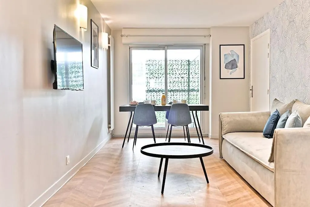 Appartement Spacieux Et Paisible Paris 19Eme - II