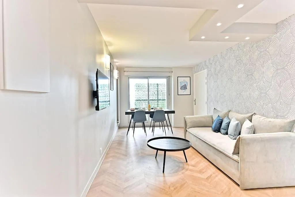 Apartment Appartement Spacieux Et Paisible Paris 19Eme - II France
