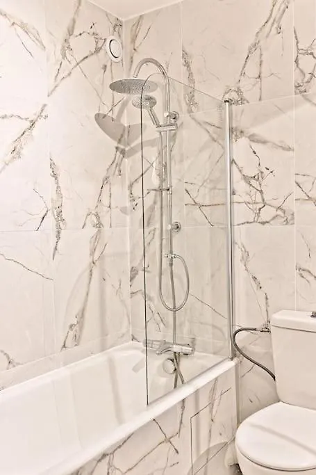 Appartement Spacieux Et Paisible Paris 19Eme - II فرنسا