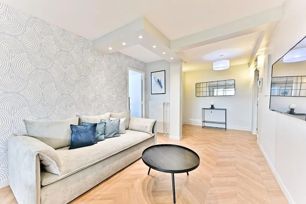 Appartement Spacieux Et Paisible Paris 19Eme - II