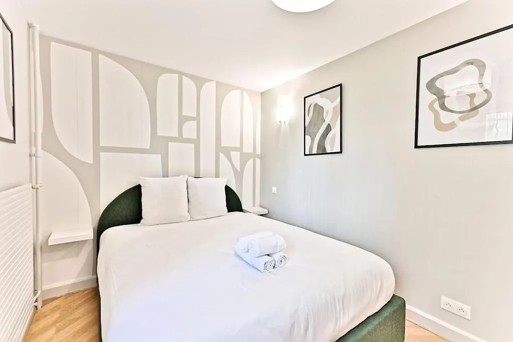Appartement Spacieux Et Paisible Paris 19Eme - II 0*,  فرنسا
